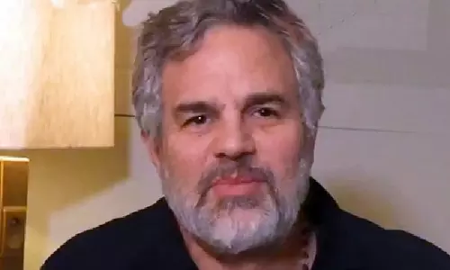 Mark Ruffalo ने राष्ट्रपति ट्रंप पर हमला करते हुए कहा कि वह सबसे बुरे इंसान Mark Ruffalo ने राष्ट्रपति ट्रंप पर हमला करते हुए कहा कि वह सबसे बुरे इंसान