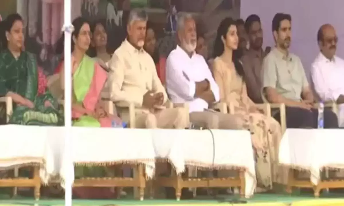 Andhra: चंद्रबाबू ने नरवरिपल्ले में संक्रांति समारोह में भाग लिया