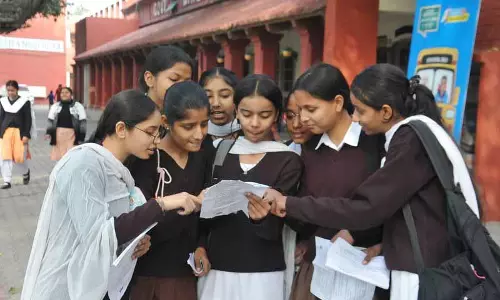 PSEB को आखिरी समय में एग्जाम पैटर्न में बदलाव पर विरोध का सामना करना पड़ा PSEB को आखिरी समय में एग्जाम पैटर्न में बदलाव पर विरोध का सामना करना पड़ा