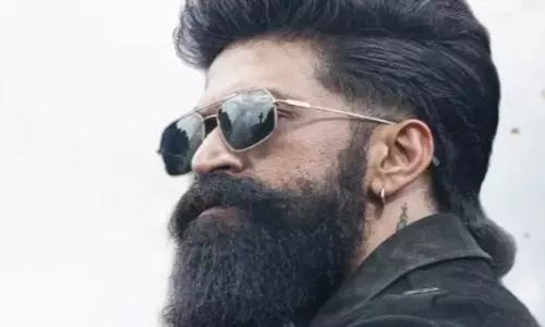 यश के Toxic टीज़र से विवाद खड़ा हो गया यश के Toxic टीज़र से विवाद खड़ा हो गया