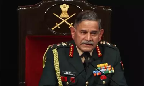 ऑपरेशन सिंदूर में परमाणु मुद्दे पर कोई बातचीत नहीं: Army Chief ऑपरेशन सिंदूर में परमाणु मुद्दे पर कोई बातचीत नहीं: Army Chief