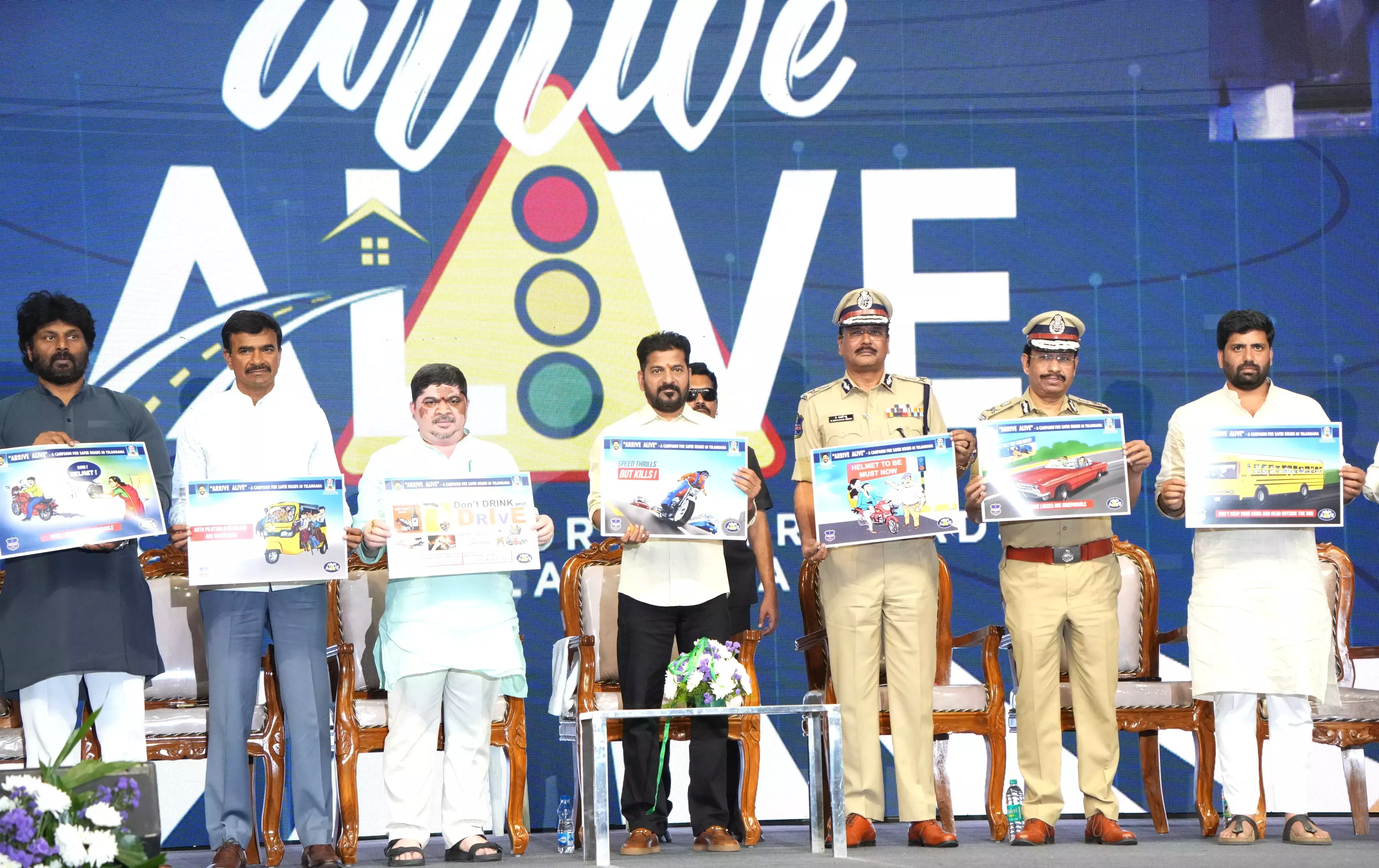 Telangana : रेवंत ने ट्रैफिक चालान के ऑटो-डेबिट का प्रस्ताव रखा
