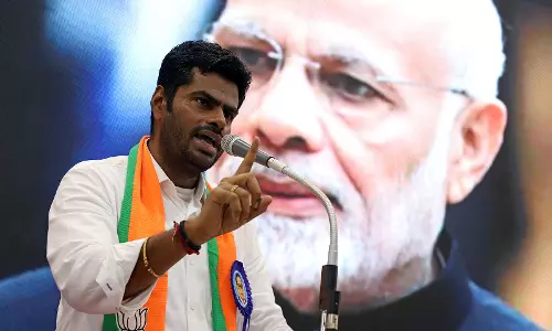 संपादकीय में सामना ने BJP नेता की मुंबई टिप्पणी की कड़ी आलोचना की