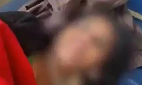 Hathras में महिला ने शादी प्रस्ताव ठुकराने के बाद आत्महत्या की कोशिश Hathras में महिला ने शादी प्रस्ताव ठुकराने के बाद आत्महत्या की कोशिश
