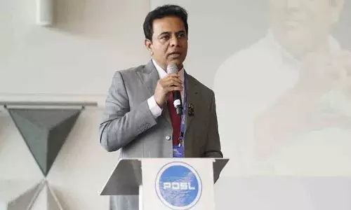KTR को कोलंबिया बिजनेस स्कूल से निमंत्रण मिला KTR को कोलंबिया बिजनेस स्कूल से निमंत्रण मिला
