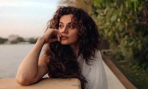 बॉलीवुड में PR स्ट्रेटेजी हदें पार कर रही हैं: तापसी पन्नू का सनसनीखेज कमेंट बॉलीवुड में PR स्ट्रेटेजी हदें पार कर रही हैं: तापसी पन्नू का सनसनीखेज कमेंट