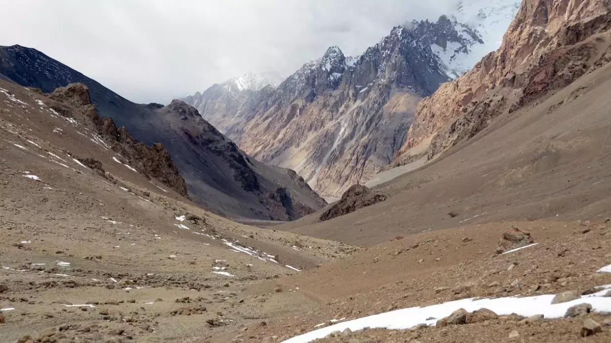 World: चीन ने कश्मीर की शक्सगाम घाटी पर भारत के दावे को खारिज किया
