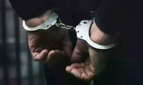 Visakhapatnam: करोड़ों की ऑनलाइन क्रिकेट बेटिंग का भंडाफोड़, तेलंगाना से दो गिरफ्तार