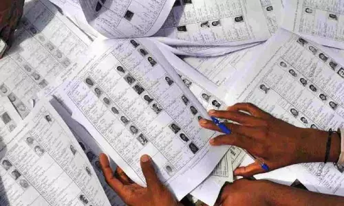 वोटर लिस्ट में Gap: प्रशासन के दावे झूठे – वोटिंग पर असर? वोटर लिस्ट में Gap: प्रशासन के दावे झूठे – वोटिंग पर असर?
