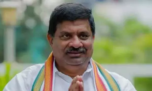 Congress इंचार्ज राजेंद्र राव का हुंकार: करीमनगर सिविक बॉडी पर इस बार हमारा कब्जा Congress इंचार्ज राजेंद्र राव का हुंकार: करीमनगर सिविक बॉडी पर इस बार हमारा कब्जा