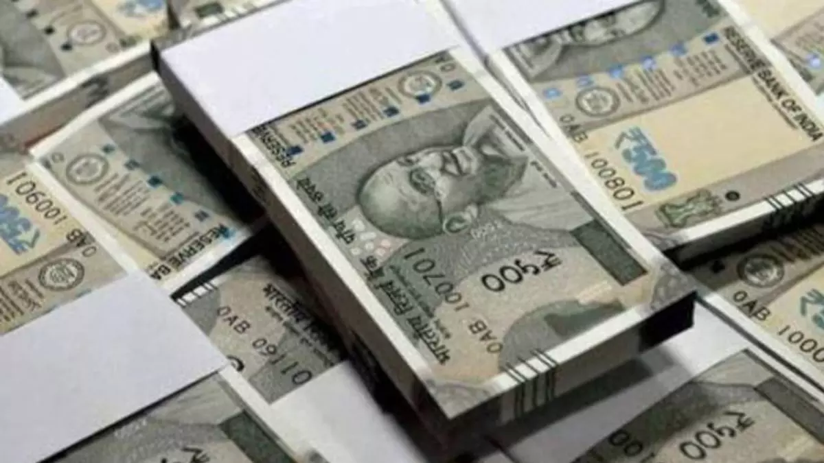 देवेन्द्र नगर में कार से 10 लाख कैश चोरी देवेन्द्र नगर में कार से 10 लाख कैश चोरी