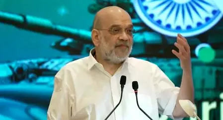 देश में मनाया जा रहा लोहड़ी का पर्व, केंद्रीय गृह मंत्री अमित शाह सहित कई नेताओं ने दी शुभकामनाएं देश में मनाया जा रहा लोहड़ी का पर्व, केंद्रीय गृह मंत्री अमित शाह सहित कई नेताओं ने दी शुभकामनाएं