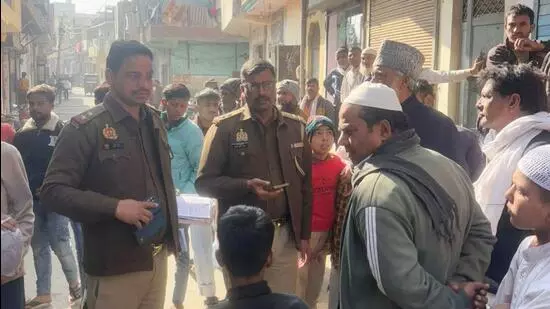 Ghaziabad में 7 साल की बच्ची की पीट-पीटकर हत्या, पिता और सौतेली मां गिरफ्तार Ghaziabad में 7 साल की बच्ची की पीट-पीटकर हत्या, पिता और सौतेली मां गिरफ्तार