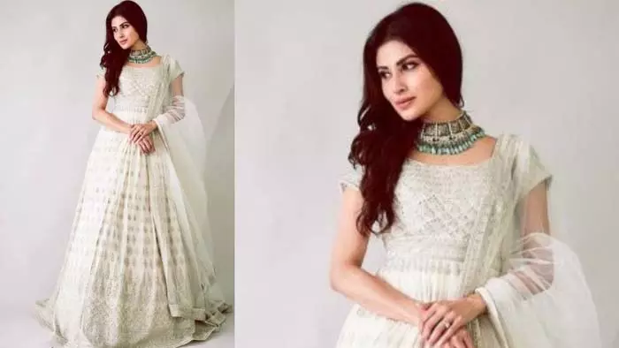 Lohri Special Outfit Idea: लोहड़ी के मौके पर दिखना है सबसे खूबसूरत तो ऐसे हों तैयार Lohri Special Outfit Idea: लोहड़ी के मौके पर दिखना है सबसे खूबसूरत तो ऐसे हों तैयार