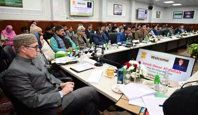 Jammu बाढ़ पर CM Omar अब्दुल्ला की समीक्षा बैठक, हरसंभव प्रयास करने का निर्देश Jammu बाढ़ पर CM Omar अब्दुल्ला की समीक्षा बैठक, हरसंभव प्रयास करने का निर्देश