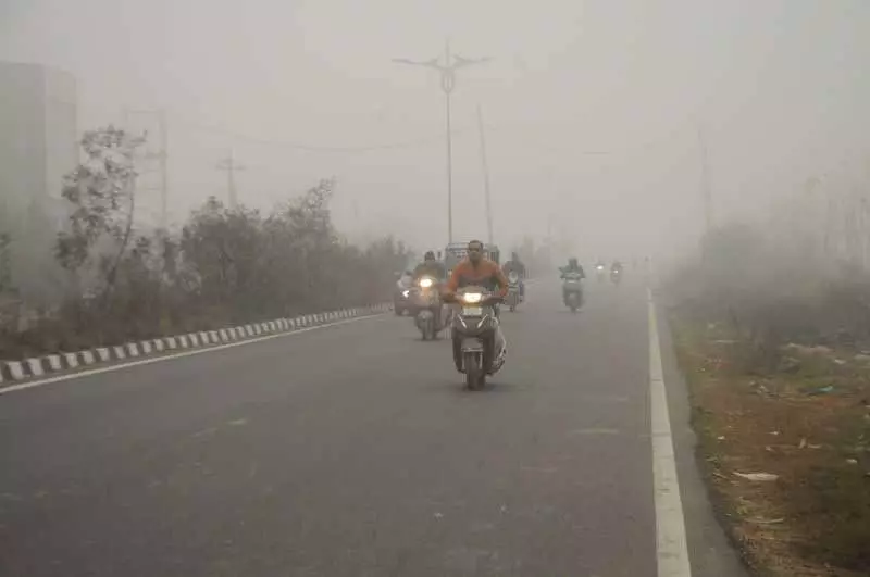 Punjab और हरियाणा में कड़ाके की ठंड, चंडीगढ़ में इस मौसम की सबसे ठंडी रात दर्ज की गई Punjab और हरियाणा में कड़ाके की ठंड, चंडीगढ़ में इस मौसम की सबसे ठंडी रात दर्ज की गई