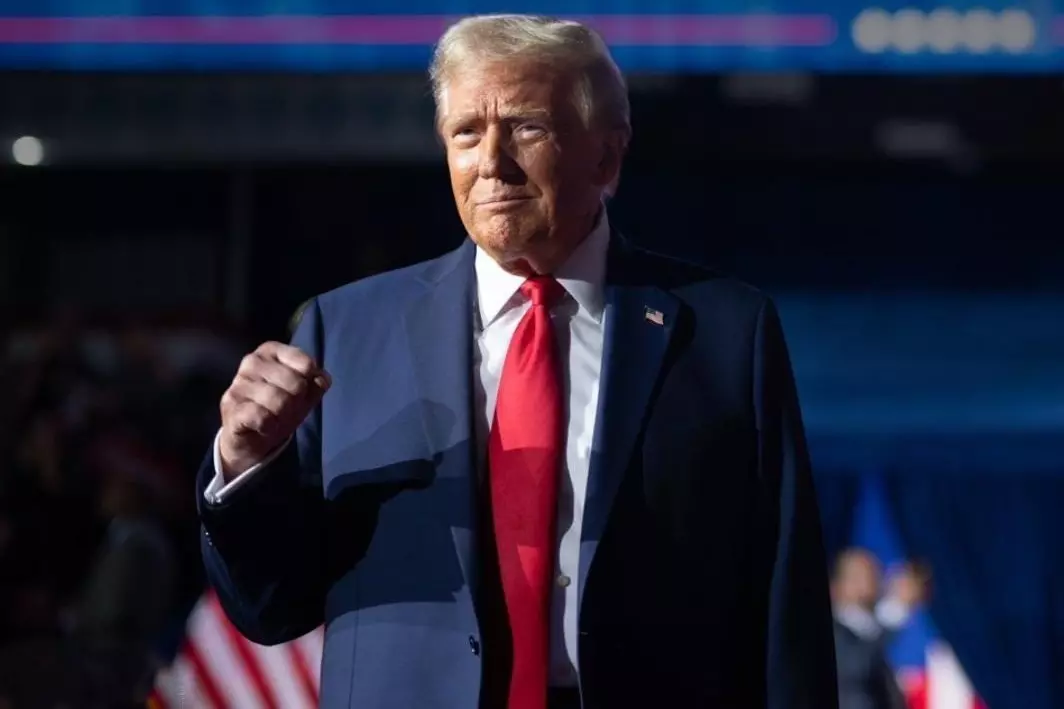 Trump ने ग्रीनलैंड पर अमेरिकी नियंत्रण के लिए मामला आगे बढ़ाया Trump ने ग्रीनलैंड पर अमेरिकी नियंत्रण के लिए मामला आगे बढ़ाया