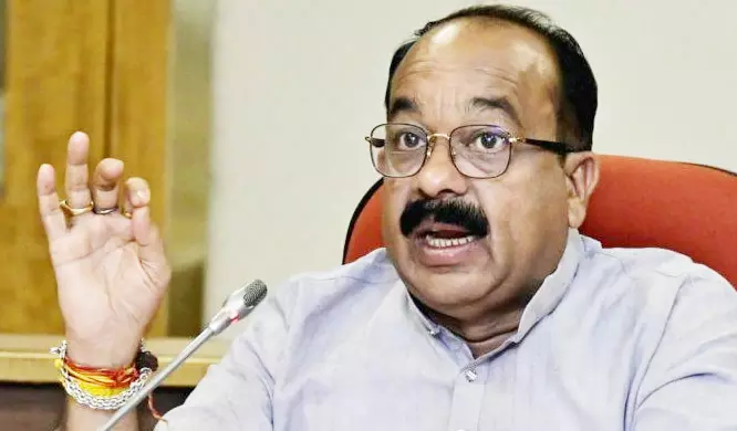 डिप्टी सीएम ने किसानों से धैर्य रखने की अपील की, सभी की धान खरीदेंगे डिप्टी सीएम ने किसानों से धैर्य रखने की अपील की, सभी की धान खरीदेंगे
