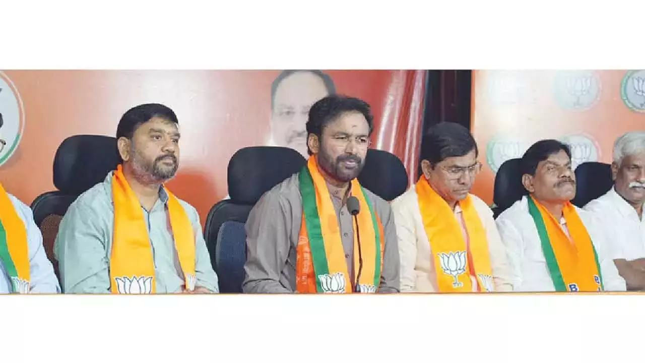 Telangana: किशन रेड्डी ने ग्रामीण रोज़गार सुधारों पर ज़ोर दिया Telangana: किशन रेड्डी ने ग्रामीण रोज़गार सुधारों पर ज़ोर दिया