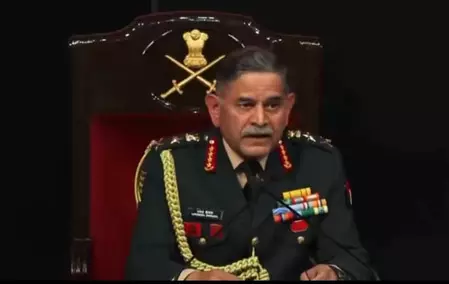 उत्तरी मोर्चे पर स्थिति स्थिर, लेकिन निरंतर सतर्कता आवश्यकः थल सेनाध्यक्ष उत्तरी मोर्चे पर स्थिति स्थिर, लेकिन निरंतर सतर्कता आवश्यकः थल सेनाध्यक्ष
