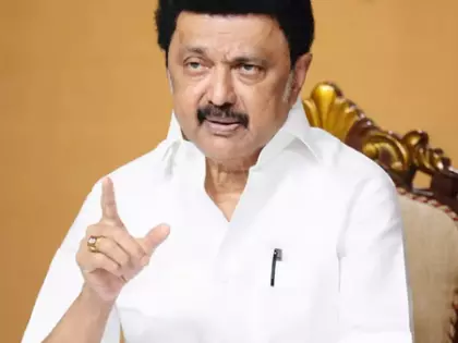 CM स्टालिन ने तमिलनाडु होम गार्ड्स में सात ट्रांसजेंडर को शामिल किया CM स्टालिन ने तमिलनाडु होम गार्ड्स में सात ट्रांसजेंडर को शामिल किया