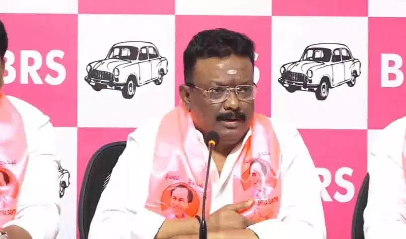 क्या रेवंत रेड्डी घमंडी हैं.. या अज्ञानी..? : Dasoju Sravan क्या रेवंत रेड्डी घमंडी हैं.. या अज्ञानी..? : Dasoju Sravan