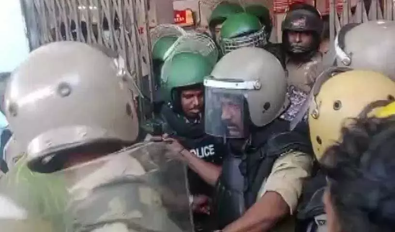 Kerala की अदालत ने विधायक राहुल ममकूटाथिल को पुलिस हिरासत में भेजा Kerala की अदालत ने विधायक राहुल ममकूटाथिल को पुलिस हिरासत में भेजा