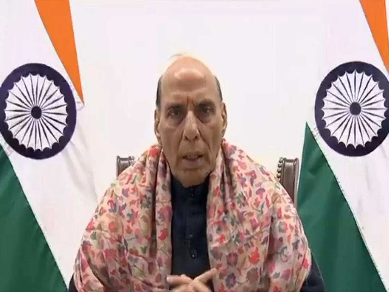 रक्षा मंत्री ने VIDEO कॉन्फ्रेंस के माध्यम से लक्षद्वीप में संयुक्त सेवाओं के बहु-विशेषज्ञ शिविर को किया संबोधित रक्षा मंत्री ने VIDEO कॉन्फ्रेंस के माध्यम से लक्षद्वीप में संयुक्त सेवाओं के बहु-विशेषज्ञ शिविर को किया संबोधित