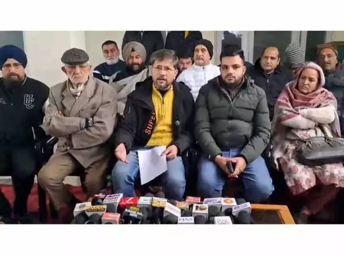 कटरा मेडिकल कॉलेज बंद होने के लिए भाजपा जिम्मेदार: PDP कटरा मेडिकल कॉलेज बंद होने के लिए भाजपा जिम्मेदार: PDP