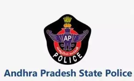Sankranti पर खाली घरों की सुरक्षा: आंध्र पुलिस ने बढ़ाई पेट्रोलिंग Sankranti पर खाली घरों की सुरक्षा: आंध्र पुलिस ने बढ़ाई पेट्रोलिंग