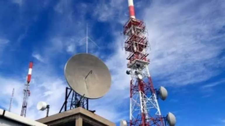 बजट 2026: Telcos ने फाइनेंशियल स्ट्रेन कम करने के लिए लाइसेंस फीस, GST में कटौती का प्रस्ताव रखा बजट 2026: Telcos ने फाइनेंशियल स्ट्रेन कम करने के लिए लाइसेंस फीस, GST में कटौती का प्रस्ताव रखा