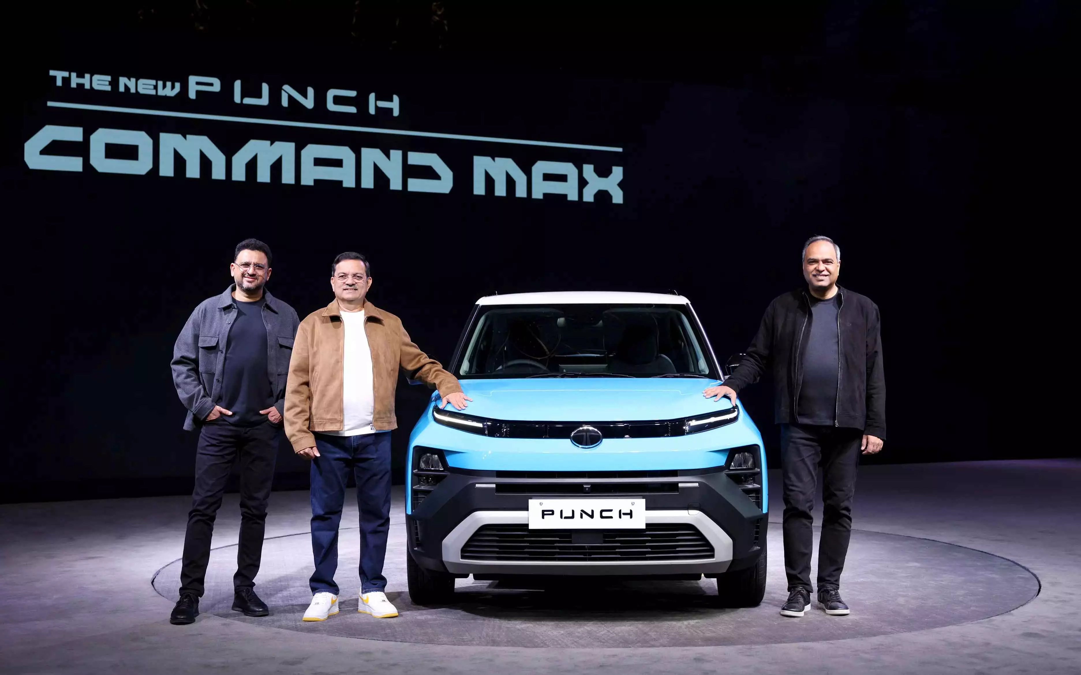 Tata Motors का विजन 2026: नई सिएरा और पंच फेसलिफ्ट के दम पर डबल डिजिट ग्रोथ की उम्मीद Tata Motors का विजन 2026: नई सिएरा और पंच फेसलिफ्ट के दम पर डबल डिजिट ग्रोथ की उम्मीद