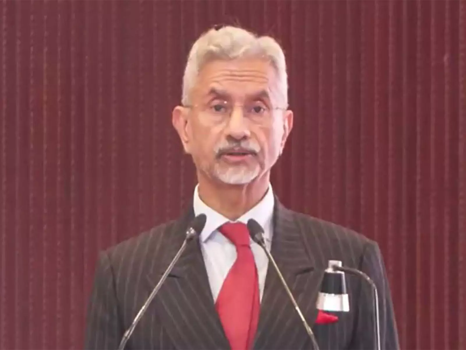 Jaishankar: ब्रिक्स को सुधारित बहुपक्षवाद पर ध्यान देना चाहिए Jaishankar: ब्रिक्स को सुधारित बहुपक्षवाद पर ध्यान देना चाहिए