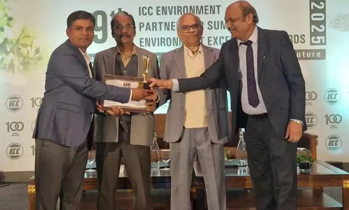 पर्यावरण संरक्षण में Adani Port अव्वल: मिला प्रतिष्ठित एनवायरनमेंटल एक्सीलेंस अवार्ड पर्यावरण संरक्षण में Adani Port अव्वल: मिला प्रतिष्ठित एनवायरनमेंटल एक्सीलेंस अवार्ड