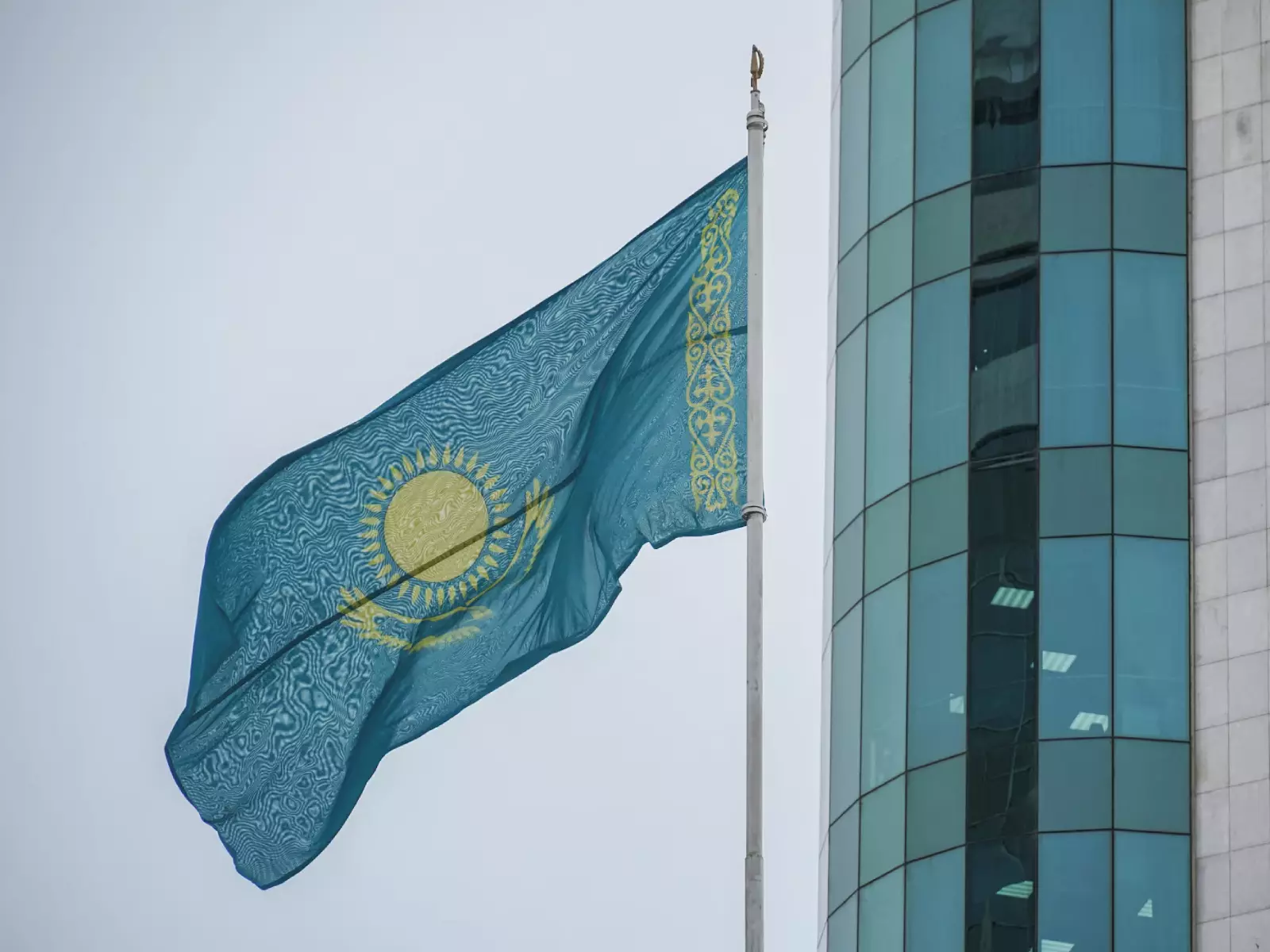 Kazakhstan में सड़क दुर्घटना में एक भारतीय छात्र की मौत, दो घायल Kazakhstan में सड़क दुर्घटना में एक भारतीय छात्र की मौत, दो घायल