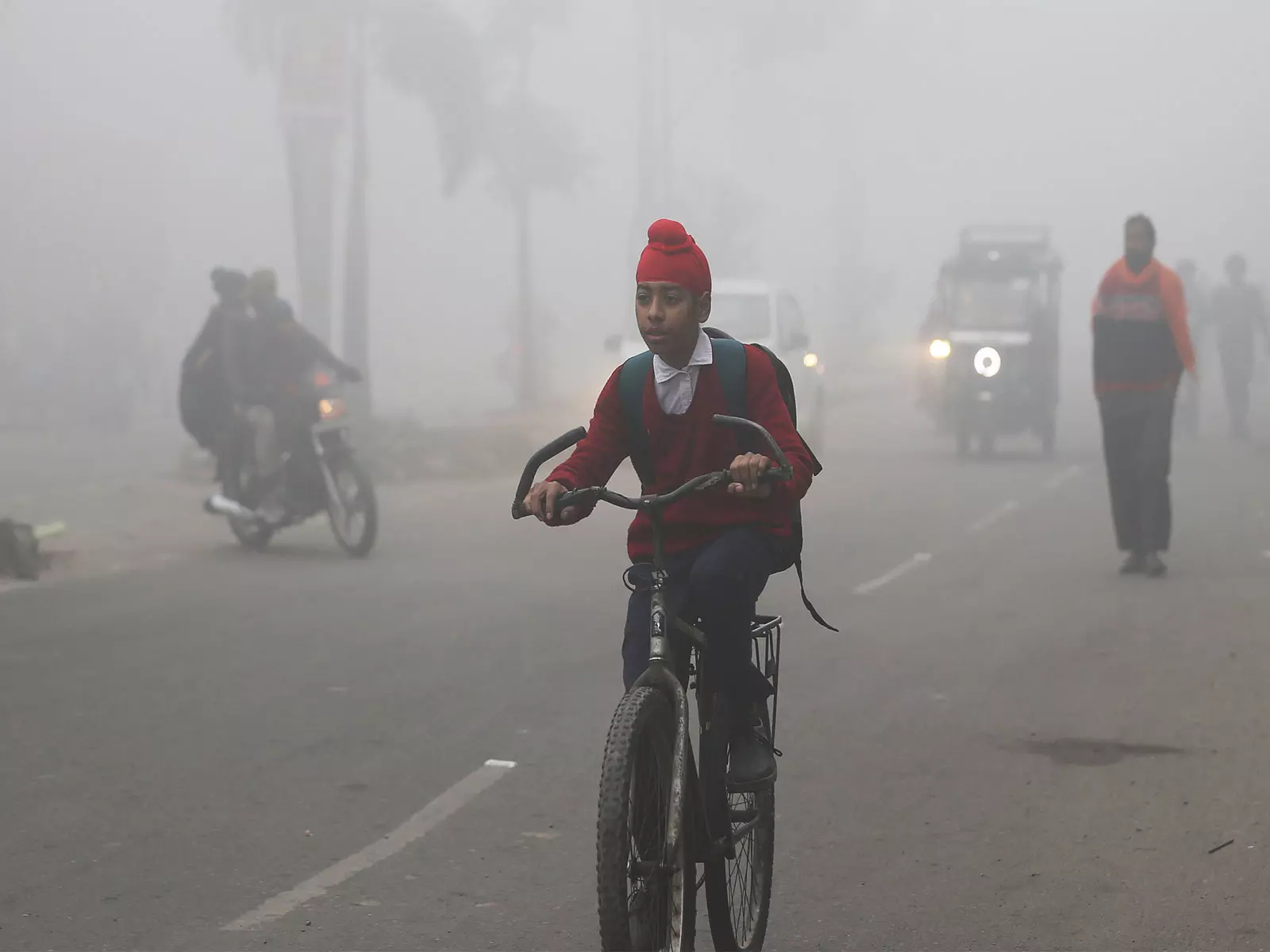 Chandigarh: स्कूलों की छुट्टियां 17 जनवरी तक बढ़ा दी गईं Chandigarh: स्कूलों की छुट्टियां 17 जनवरी तक बढ़ा दी गईं