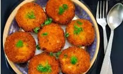 Aloo Dahi Kebab : 10 मिनट में घर पर बनाएं रेस्टोरेंट स्टाइल आलू दही कबाब Aloo Dahi Kebab : 10 मिनट में घर पर बनाएं रेस्टोरेंट स्टाइल आलू दही कबाब