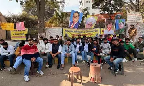 Rohtak यूनिवर्सिटी के स्टूडेंट्स ने आश्वासन पर एक हफ्ते के लिए विरोध टाला