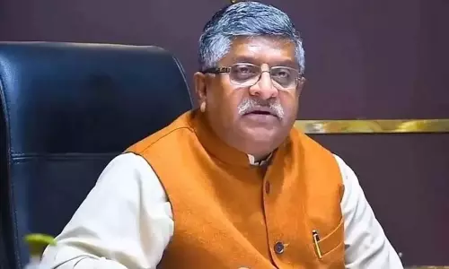 आग की चपेट में बीजेपी के सीनियर नेता और पूर्व केंद्रीय मंत्री रविशंकर प्रसाद का घर, मचा हड़कंप