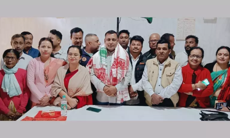 Assam में 2026 चुनाव से पहले कांग्रेस का आक्रामक मूड, डिगबोई बदलाव बने संकेतक Assam में 2026 चुनाव से पहले कांग्रेस का आक्रामक मूड, डिगबोई बदलाव बने संकेतक