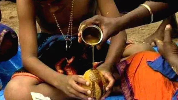 kerala: सबरीमाला में घी की बिक्री पर सवाल, हाई कोर्ट के आदेश पर होगी विजिलेंस जांच kerala: सबरीमाला में घी की बिक्री पर सवाल, हाई कोर्ट के आदेश पर होगी विजिलेंस जांच