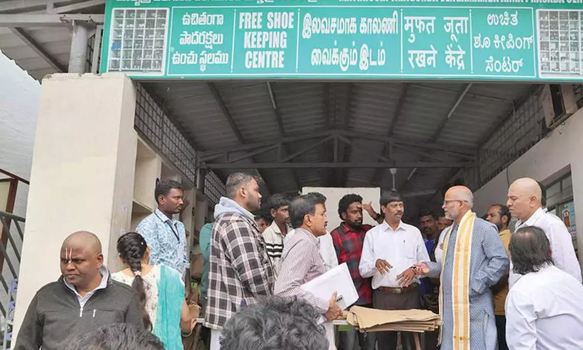 QR कोड-आधारित फुटवियर मैनेजमेंट सिस्टम लॉन्च किया गया QR कोड-आधारित फुटवियर मैनेजमेंट सिस्टम लॉन्च किया गया