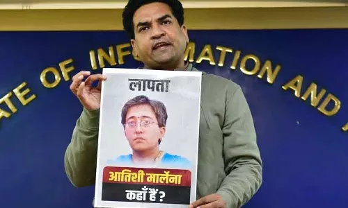 Delhi विधानसभा में टिप्पणी को लेकर राजनीतिक विवाद छिड़ा