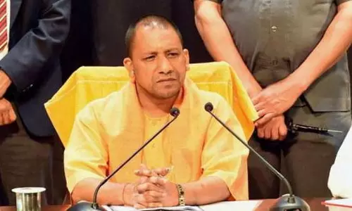 Lucknow: मुख्यमंत्री स्तर पर मंत्रियों के फेरबदल पर विचार Lucknow: मुख्यमंत्री स्तर पर मंत्रियों के फेरबदल पर विचार