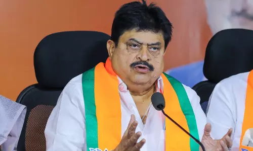 Telangana नगर निगम चुनाव में भाजपा अकेले मैदान में उतरेगी Telangana नगर निगम चुनाव में भाजपा अकेले मैदान में उतरेगी