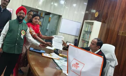 महाराजबंध तालाब संरक्षण को लेकर ग्रीन आर्मी ने कलेक्टर को सौंपा ज्ञापन