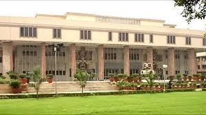 EWS के इलाज की लिमिट बढ़ाई गई : Delhi HC told