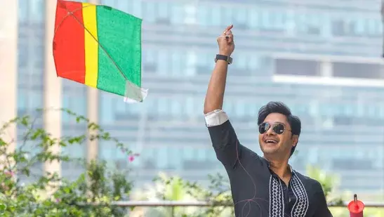 Shreyas Talpade: मैं चाहता हूं कि मेरी बेटी आद्या मकर संक्रांति का अनुभव करे Shreyas Talpade: मैं चाहता हूं कि मेरी बेटी आद्या मकर संक्रांति का अनुभव करे