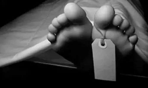 Kumbakonam में कॉलेज स्टूडेंट बह गया