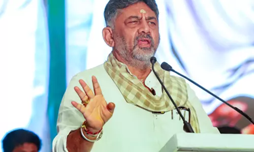 Karnataka राजनीति में फिर हलचल, शिवकुमार के पोस्ट ने बढ़ाई अटकलें